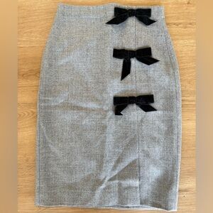 J. Crew Gray Wool Midi Skirt with Black Velvet Bows Women’s Size Extra Small